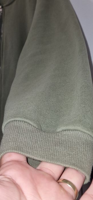 Bluza sport barbati, FireBird,  marime L, stare foarte buna.