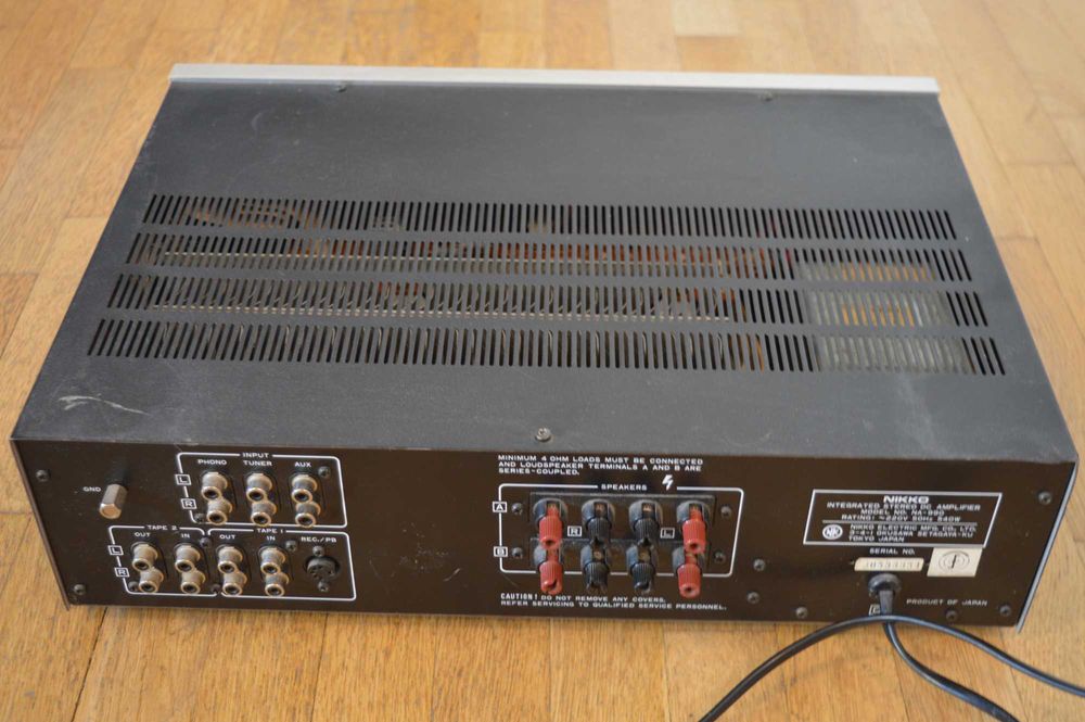 Hi Fi стерео усилвател NIKKO NA-990 Made in Japan