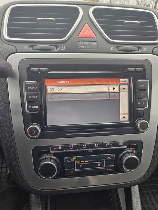 Vând navigatie Vw Scirocco