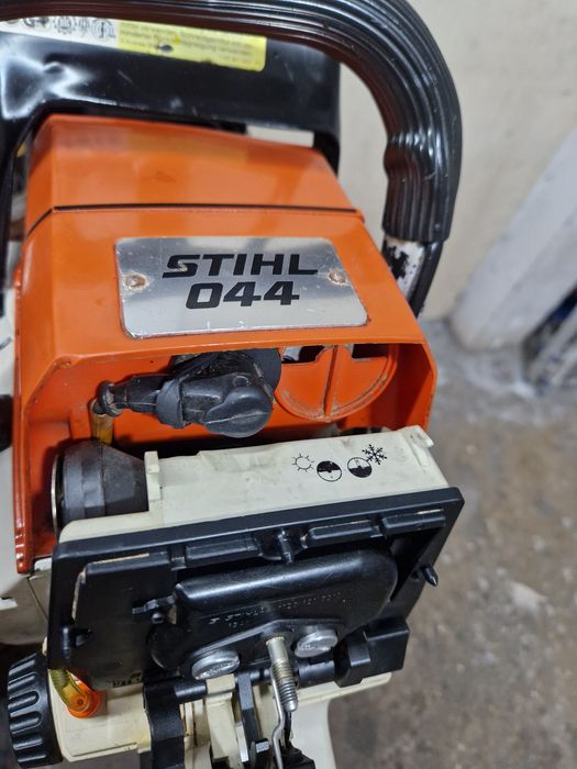 Motofierastrau Stihl 044