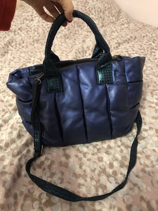 Разпродажба на дамски чанти чанти