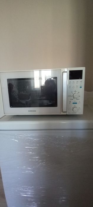 Продам микроволновку б/у