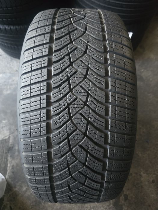 Goodyear 245/45 R18 100H MS iarnă