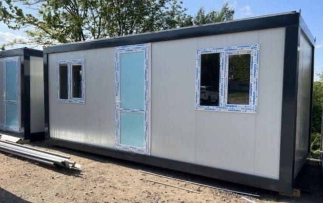 Vand containere modulare la super preț