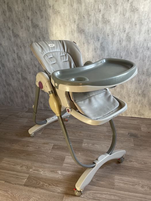 Стол для кормления