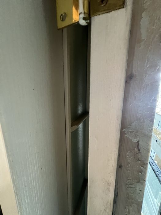 Продам деревянные двери