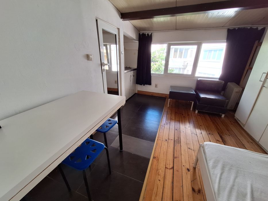 Дава се под наем Едностаен апартамент в София, Център - 25 кв.м за 255 € - Снимка #6