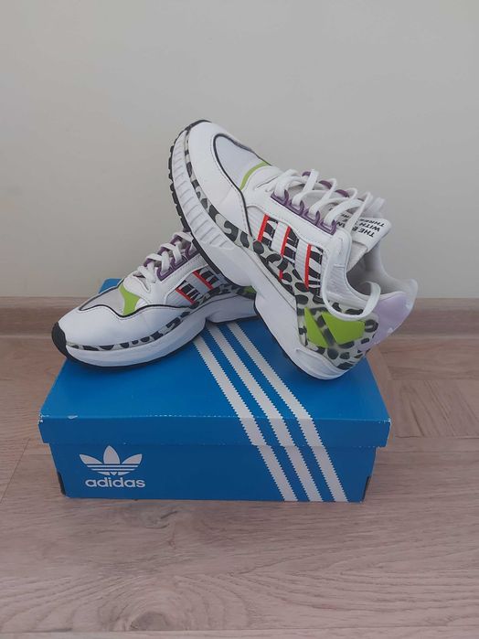 Уникални Сникърси Adidas