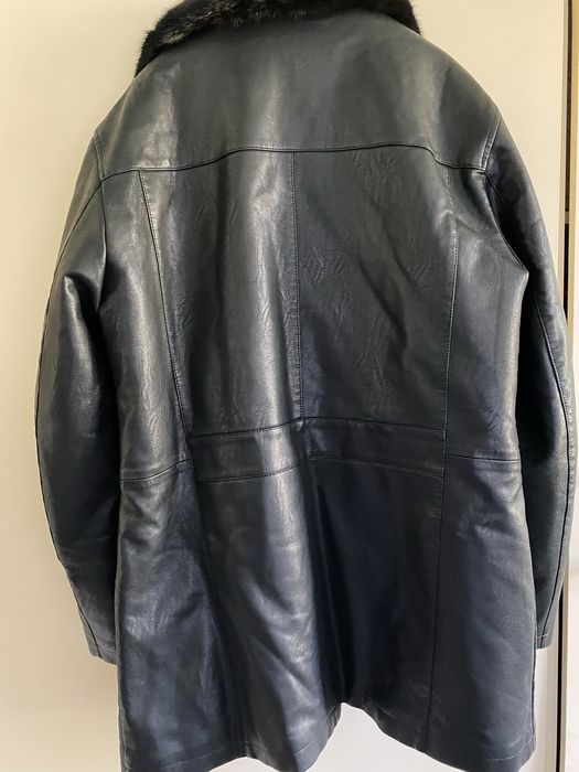 Мужскую дубленку 56 размер продам