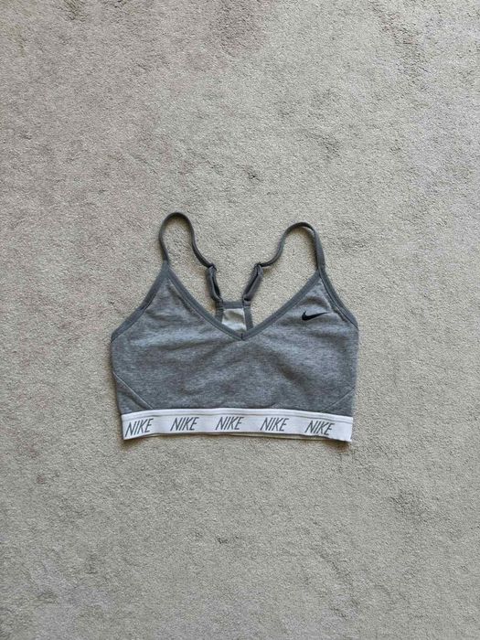 Дамско бюстие Nike