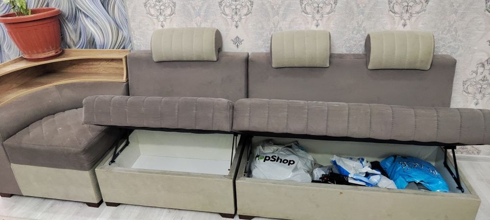 Кухонный гарнитур ,Уголок для Вас