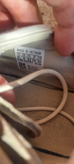 Маратонки Adidas nike