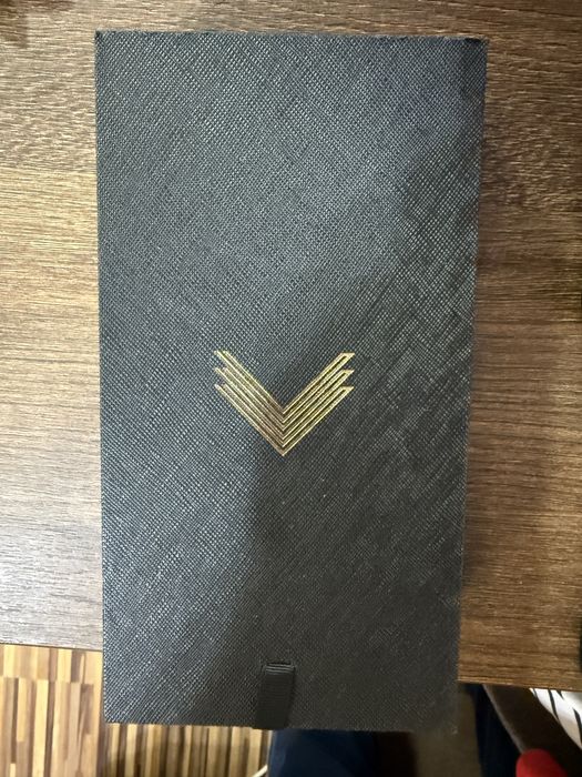 husa velante iphone 16 pro max