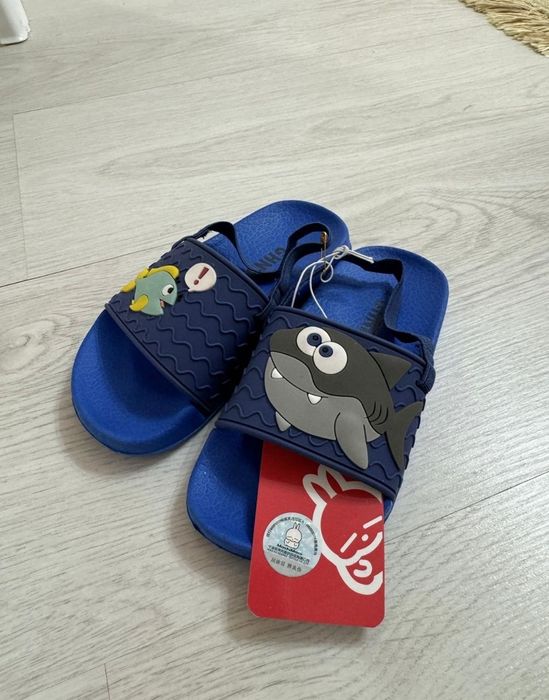 Новый тапочка для мальчика 1500