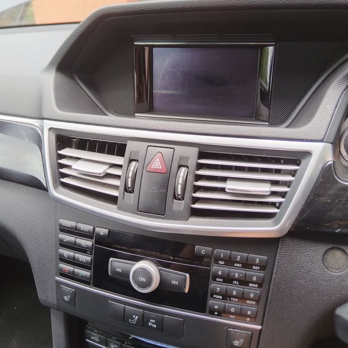 Navigatie/Radio CD Mercedes E-Class w212