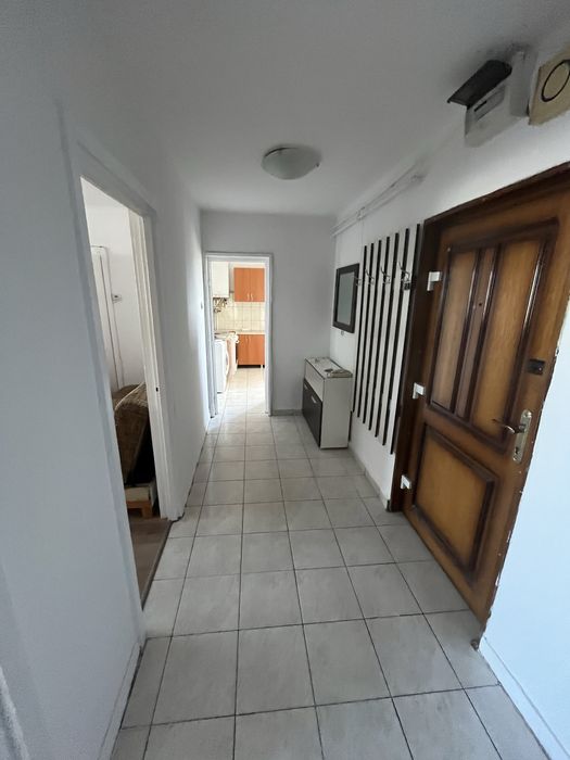 Chirie apartament 3 camere, Semicentral