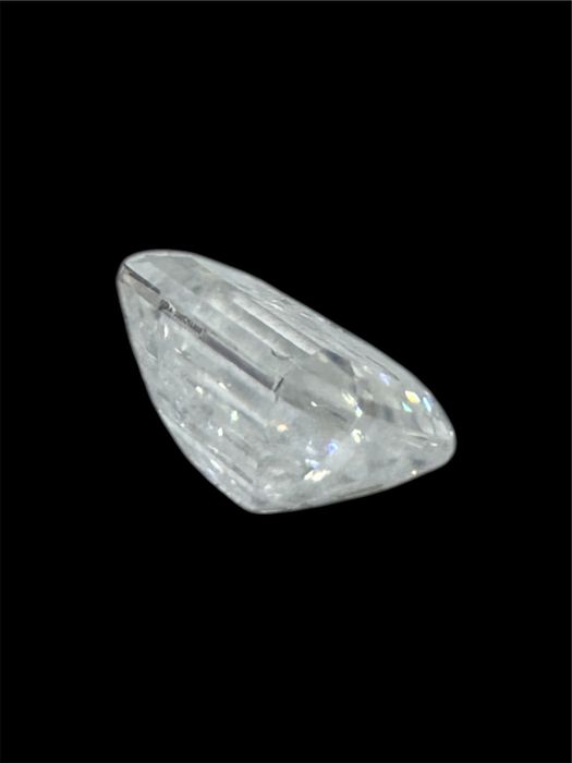 Moissanit 1.0 ct Emerald Cut 5x7 mm Culoare D FL