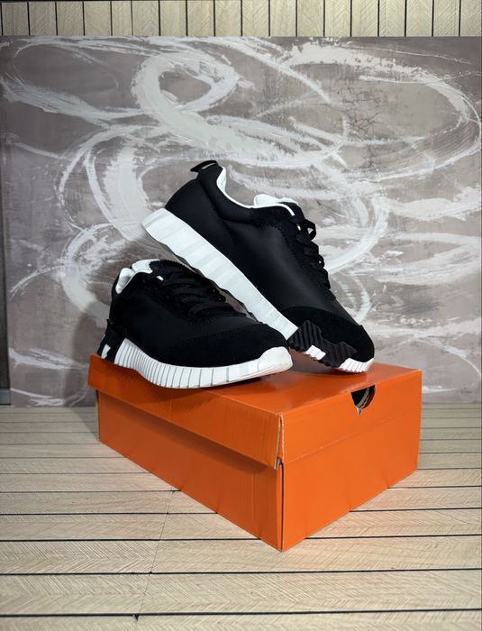 Hermes Trainer Bouncer Black