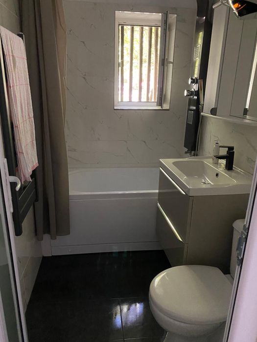 Inchiriez apartament 2 camere