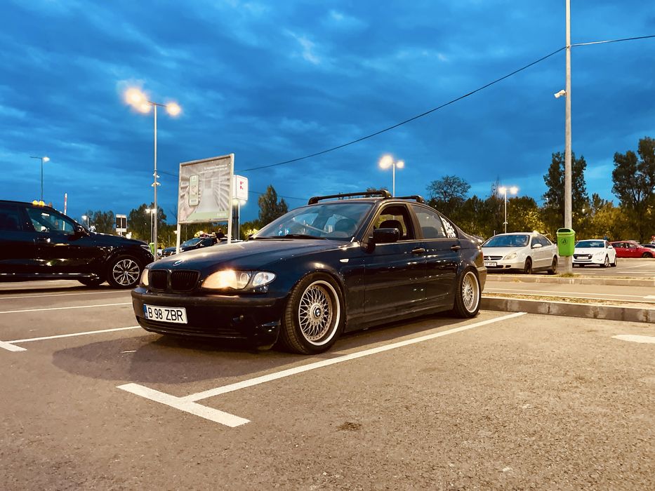 Dezmembrez bmw e46 316i sedan, an 2002