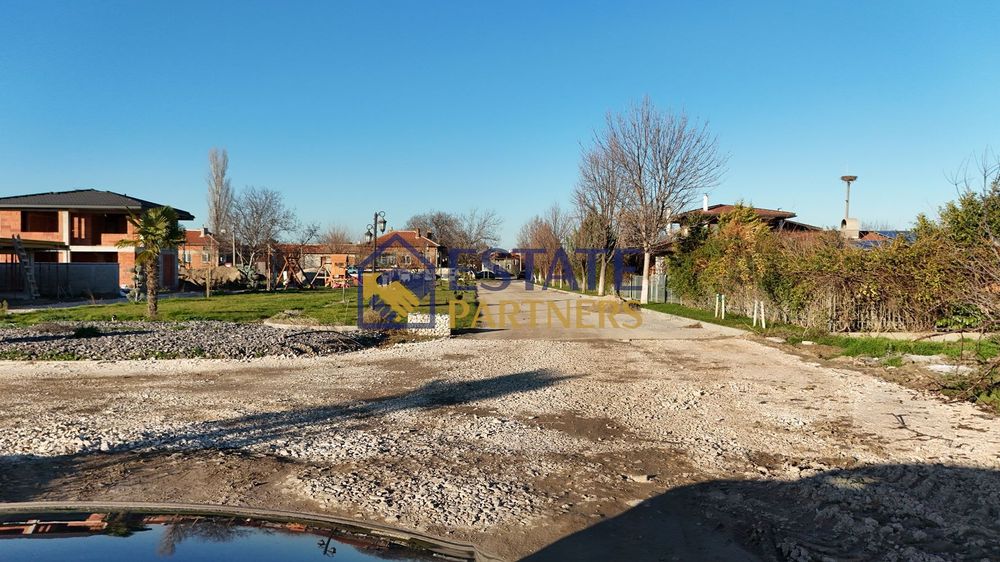 Продава се Парцел в с. Крумово, Област Пловдив - 600 кв.м за 47 €/кв.м - Снимка #1