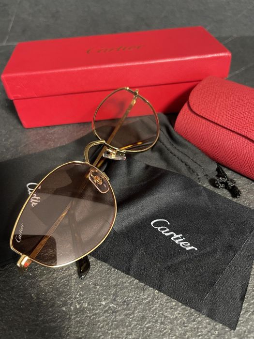 Продавам слънчеви очила Louis Vuitton  LV Cartier, Burberry  Miu Miu