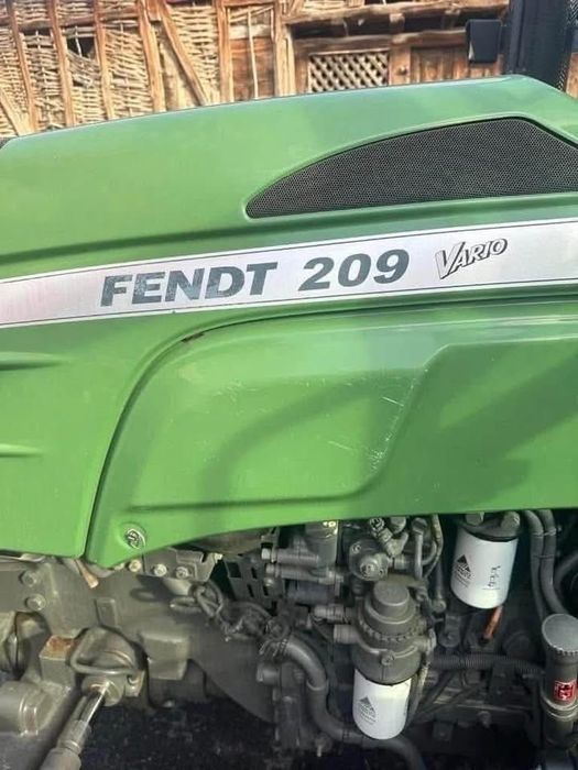 Трактор Fendt 209 Vario