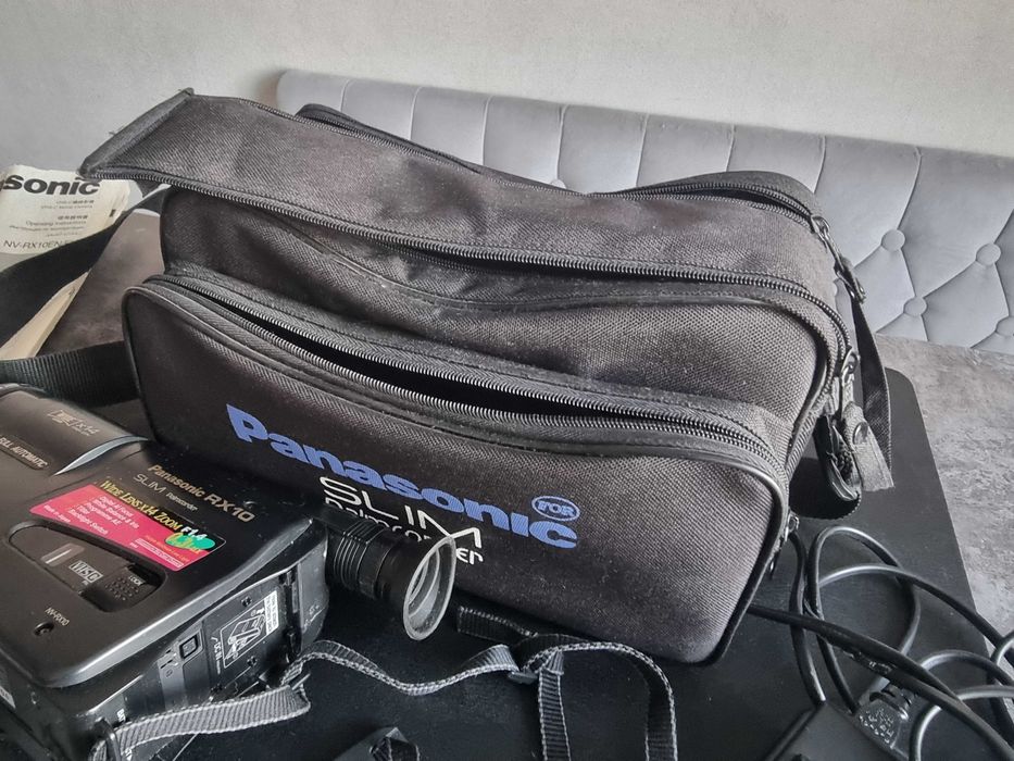 Видеокамера Panasonic NV-RX10EN