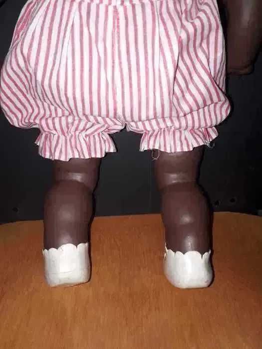 Papusa Negresa dimensiuni mari pentru colectionari