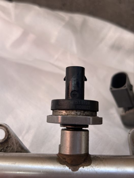 Мерцедес  бензинови дюзи, помпа високо налягано и рейка