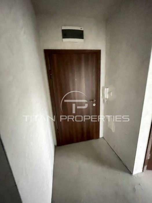 Продава се Тристаен апартамент в Пловдив, Кючук Париж - 101 кв.м за 1162 €/кв.м - Снимка #3