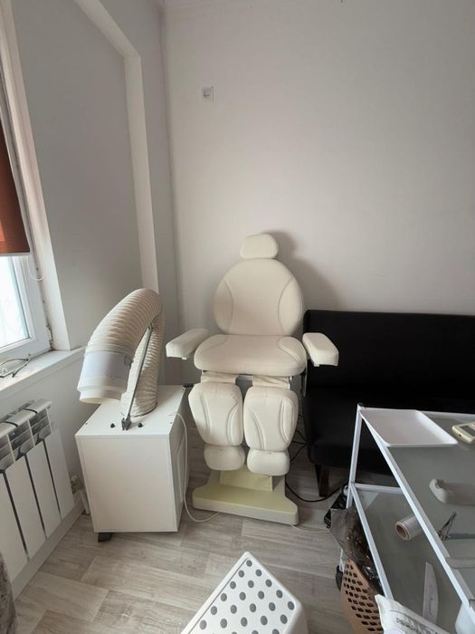 Педикюрное кресло автоматическое