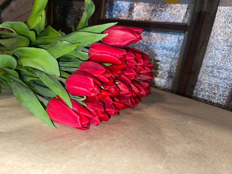 Тюльпаны к 8 марта