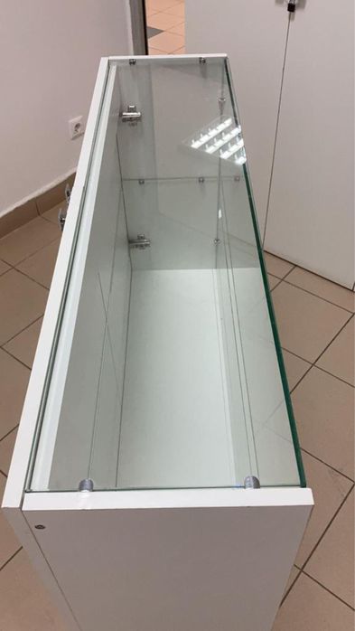 Продам витрины в отличном состоянии