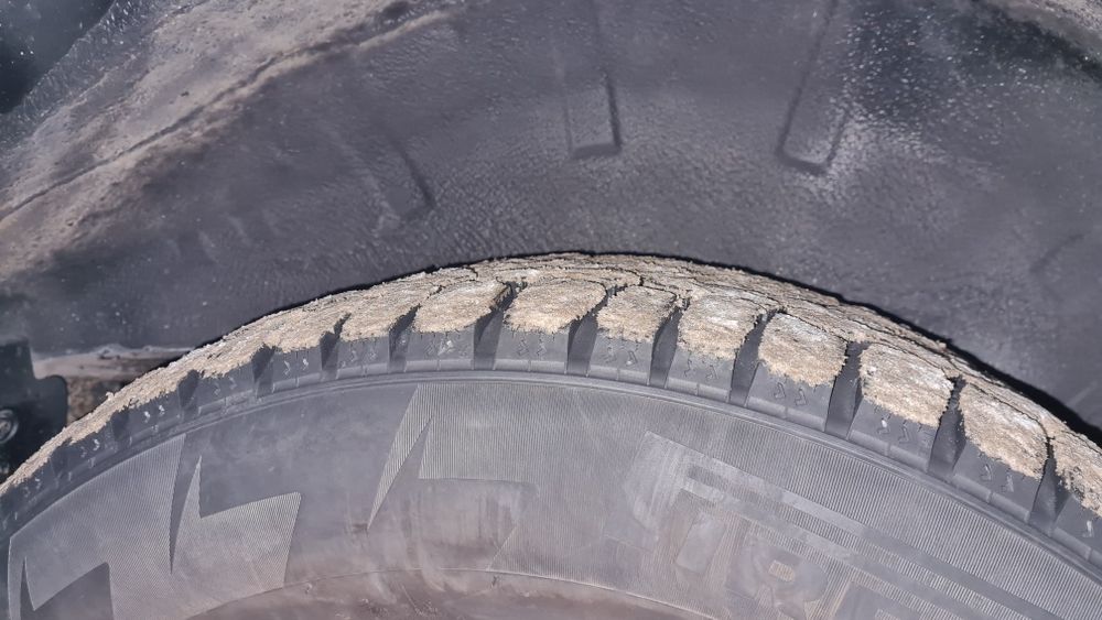 Продам резину пирели