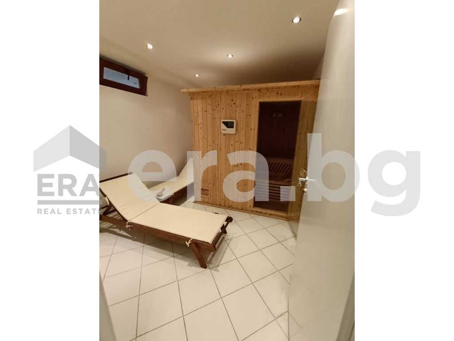 Дава се под наем Тристаен апартамент в Варна, м-т Траката - 100 кв.м за 228000 € - Снимка #13