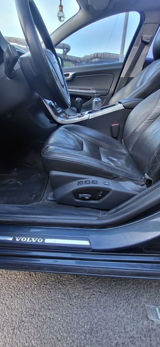 Volvo S60 D5 2011