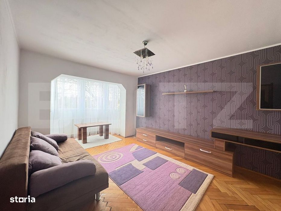 Apartament 3 camere, 57 mp, zona Sagului