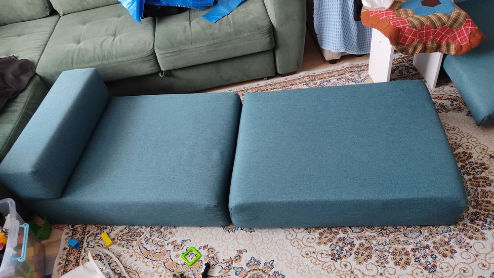 Бескаркасный диван,5.000