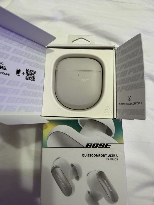 Casti BOSE noise cancelling