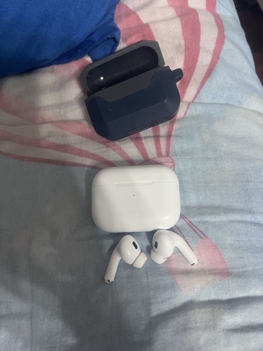 Продам airpods pro за 7000 тенге