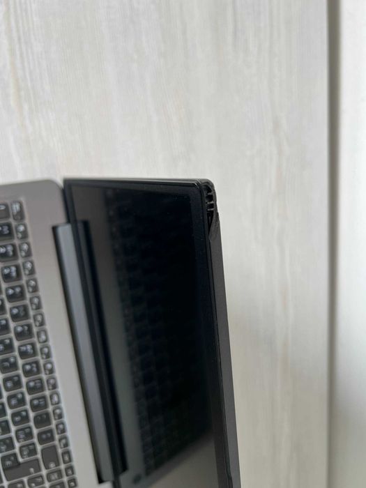 Ноутбук Lenovo Ideapad (Core i3-1115G4 / 256GB SSD)