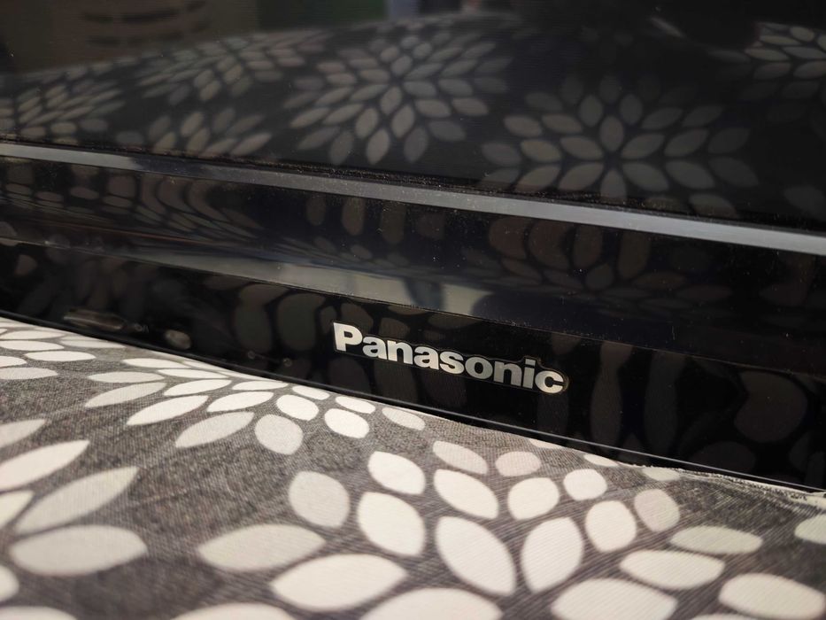 Телевизор Panasonic TX-PR37C10, рабочий