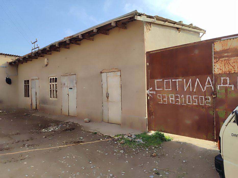 No turar joy gaz svet suv bor Katta yoʻl yoqasi