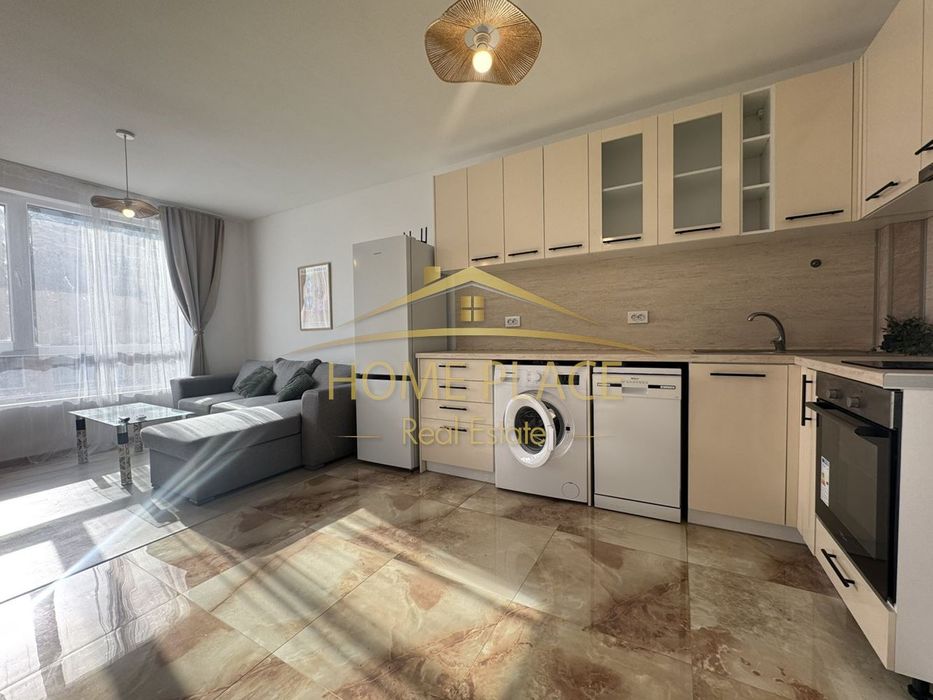 Дава се под наем Тристаен апартамент в Варна, Възраждане 1 - 85 кв.м за 599.25 € - Снимка #1