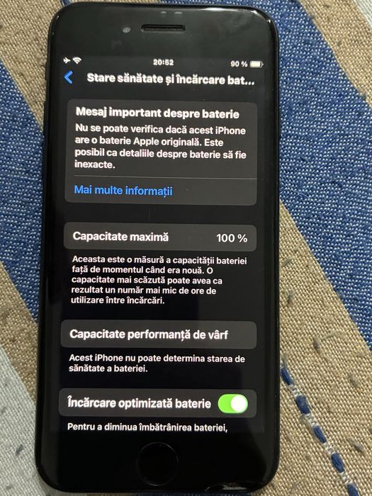 iPhone SE (128GB)
