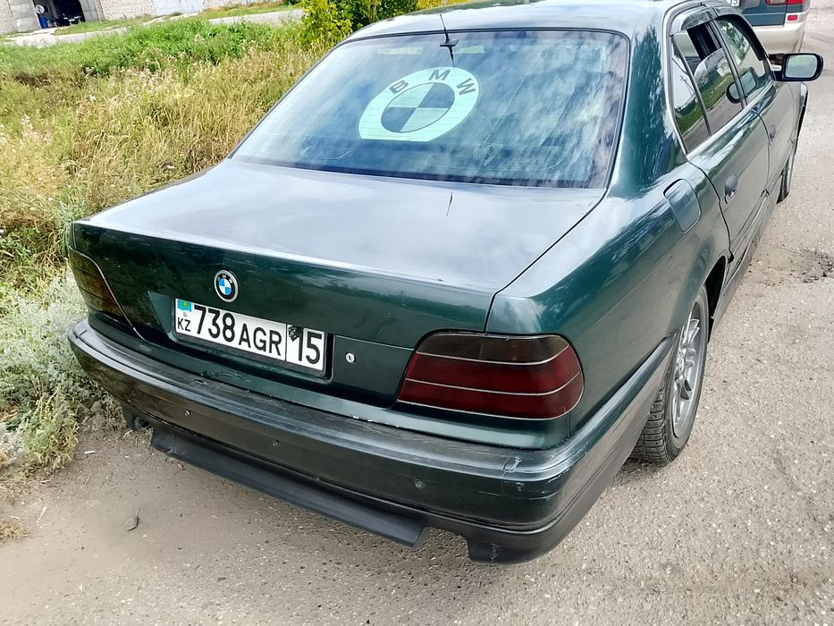 продам БМВ е38 на ходу