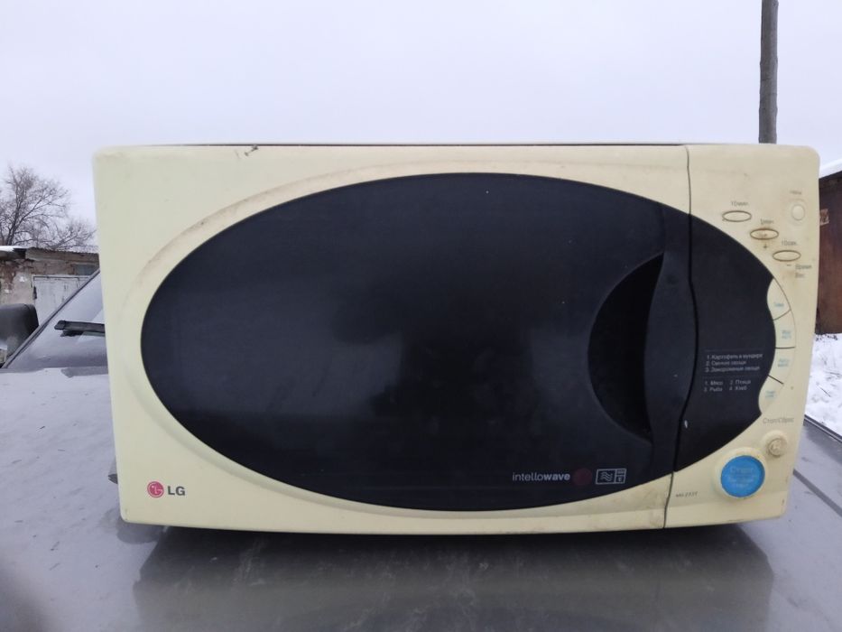 Микроволновая печь