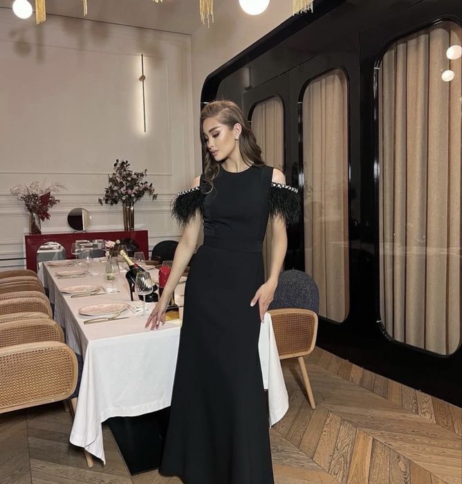 Продам платья вечерняя