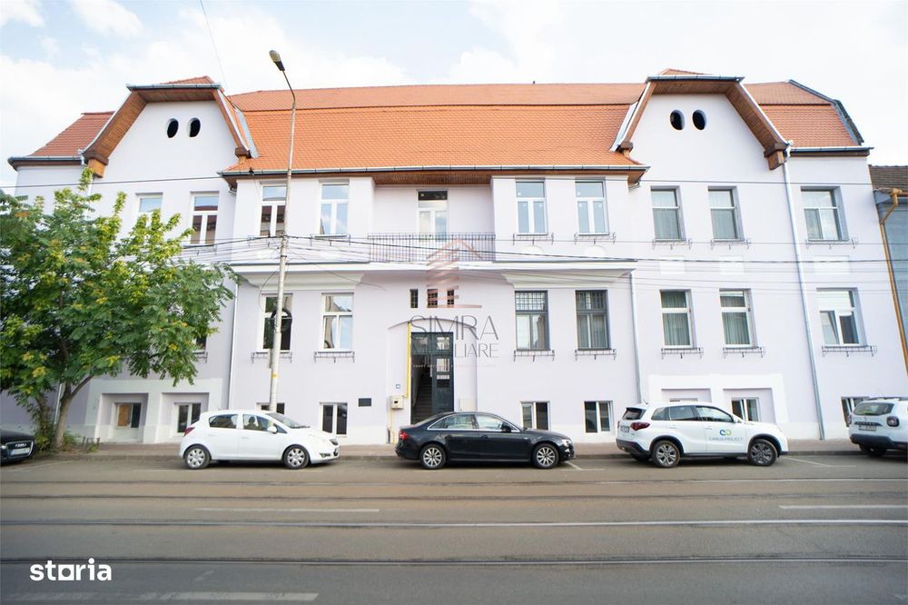 Apartament ultracentral cu 3 camere pe Strada Primariei — fotografia 1